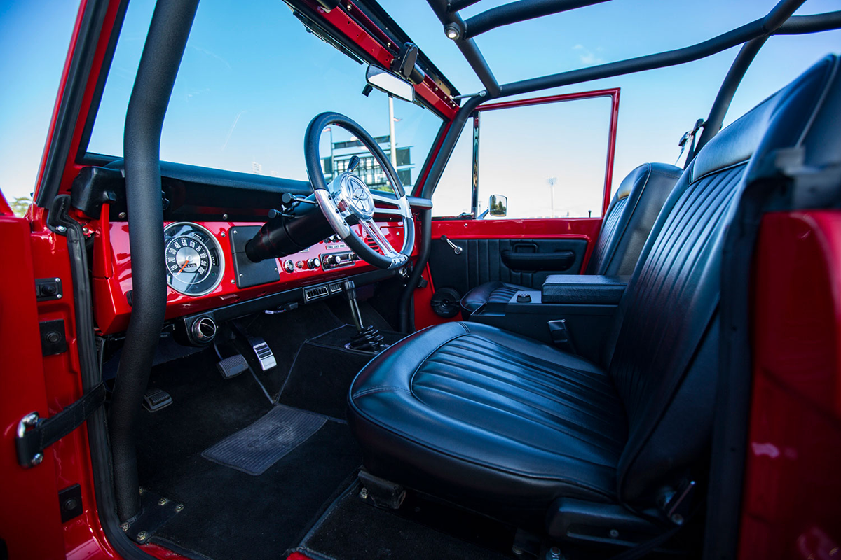 Supercharged 1975 Ford Bronco Interior